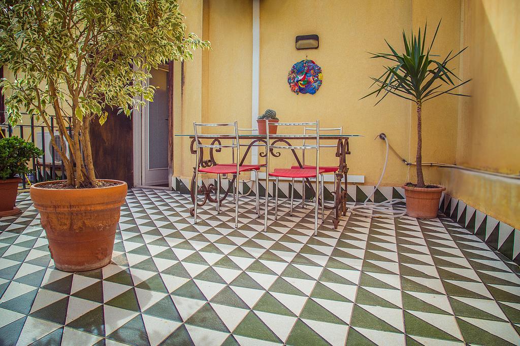 Palazzo Trinacria Apartment Palermo Exterior foto